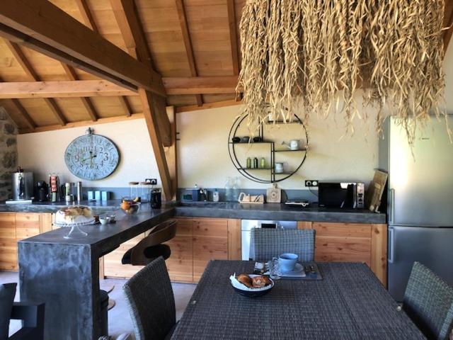 Agreable Chambre D Hote Avec Piscine Et Jacuzzi Thégra Exteriér fotografie